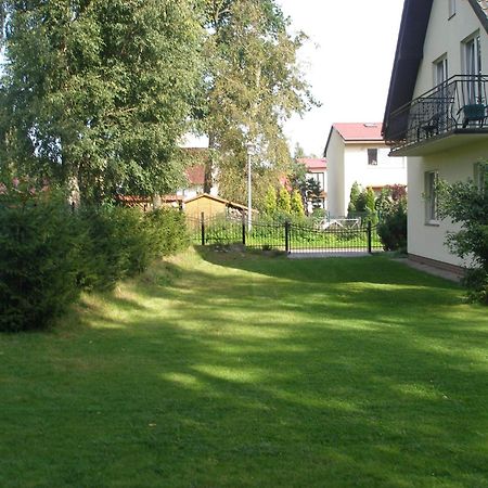 Dom Artusa Ustka Exterior photo